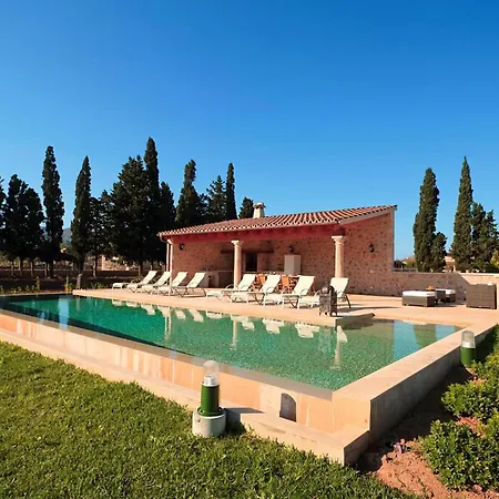 Fantastic Fiol 3 Bedrooms Perfectly Located Between And Puerto Pollença